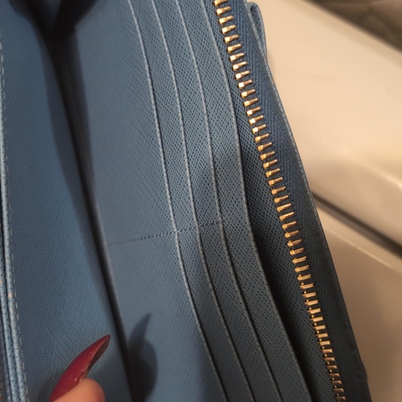 Prada Zippy long wallet - Picture 8 of 14